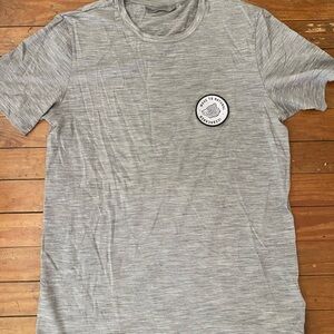 Icebreaker Mens T-shirt Bear Gray Small